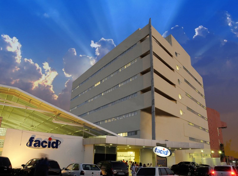 Fachada da Facid em Teresina